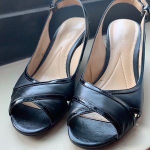 Easy spirit black sling back heels